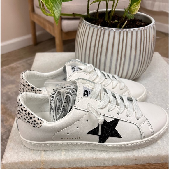 Vintage Havana Shoes - Vintage Havana Black Star Sneaker